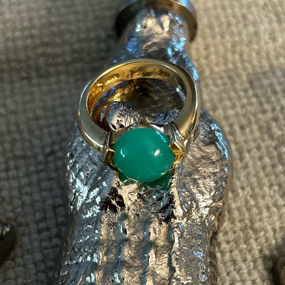 14k Yellow Gold Nabco Ring with green jade stone. Size 5 - Picture 3 of 14